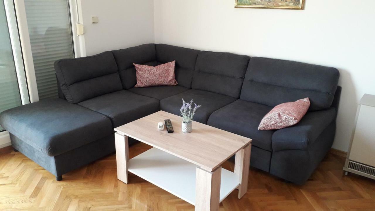 Apartman Baška Voda Esterno foto